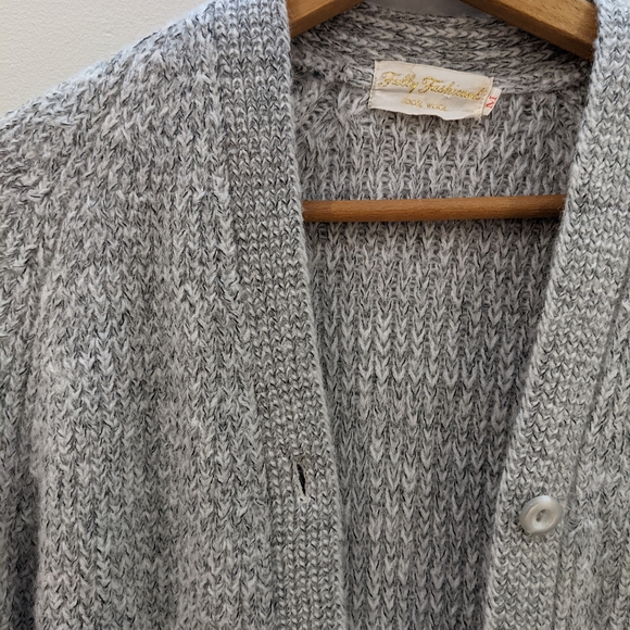 Vintage 100% Wool Cardigan - Picture 4 of 4
